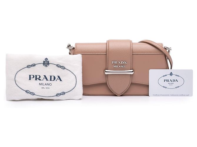 Prada Borsa a tracolla Sidonie Mini in Saffiano marrone e pelle City Carne - vista 7