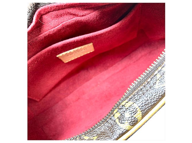 Pochette Croissant Louis Vuitton Borsa a Spalla Marrone Monogramma - vista 10