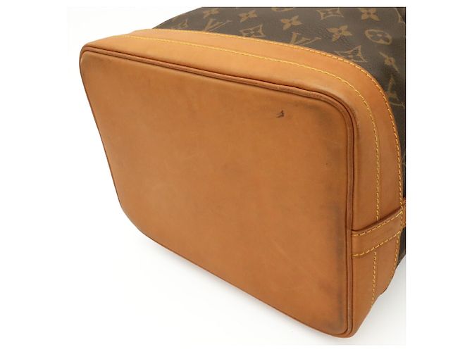 Bolso de Hombro Louis Vuitton Monogram Noe Castaño - vista 4