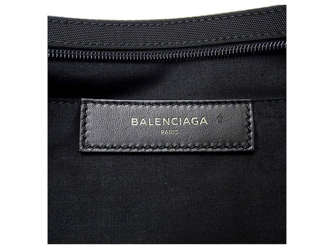 Clutch in nylon nero Balenciaga - vista 5