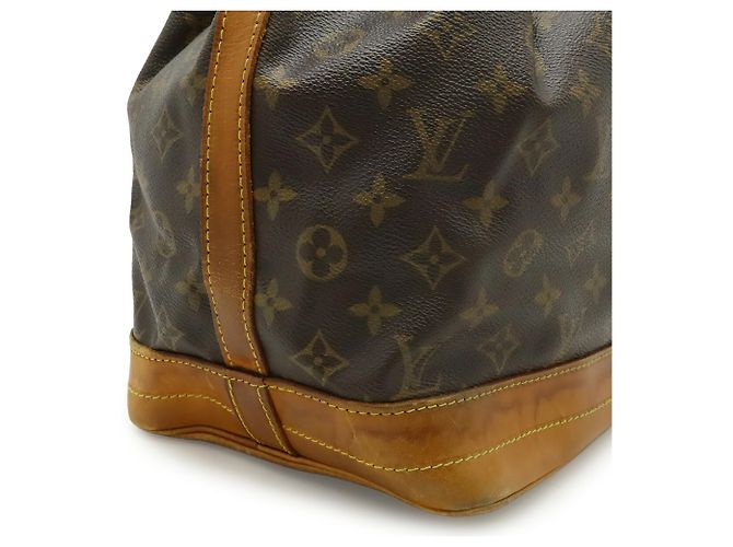 Borsa a Spalla Louis Vuitton Monogram Noe M42224 Marrone - vista 9