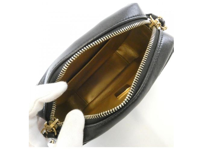 Borsa a tracolla Chanel in agnello nero - vista 7