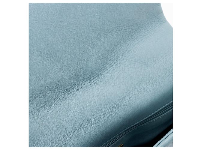 Gabrielle Borsa a tracolla Chanel Lambskin 19 Medium Flap Blu - vista 10