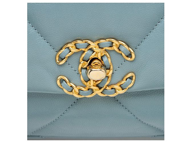 Gabrielle Borsa a tracolla Chanel Lambskin 19 Medium Flap Blu - vista 9