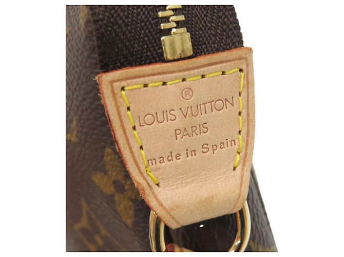 Borsa Louis Vuitton Pochette Accessoires Monogram Marrone Monogramma - vista 8