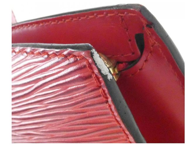 Borsa Louis Vuitton Epi Saint Jacques Rosso - vista 4