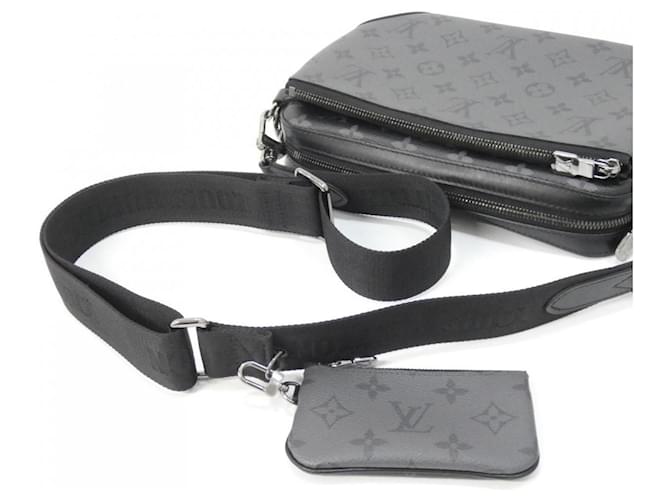 Borsa Messenger Trio Monogram Eclipse Reverse Louis Vuitton Nero - vista 5