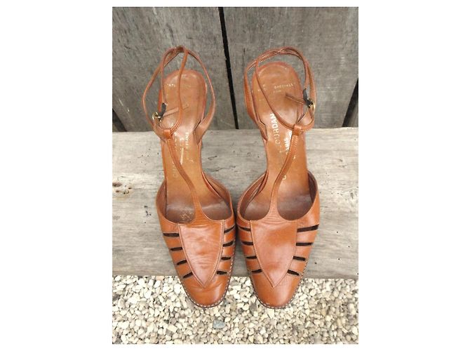 Charles Jourdan Vintage-Sandaletten mit Absatz Braun - Ansicht 3