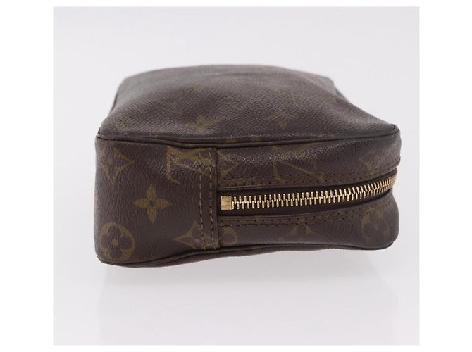 Louis Vuitton Necessaire Monogram Canvas 23 Marrone - vista 3