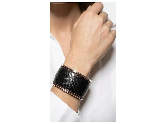 Montblanc Bracciale Cuff in Pelle Saffiano e Argento 925 Nero - vista 9