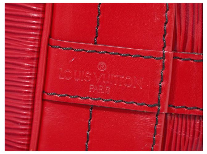Louis Vuitton Petit Noe NM Epi Leather Rosso - vista 4