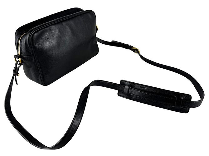 Prada Schultertasche aus schwarzem Leder - Ansicht 10