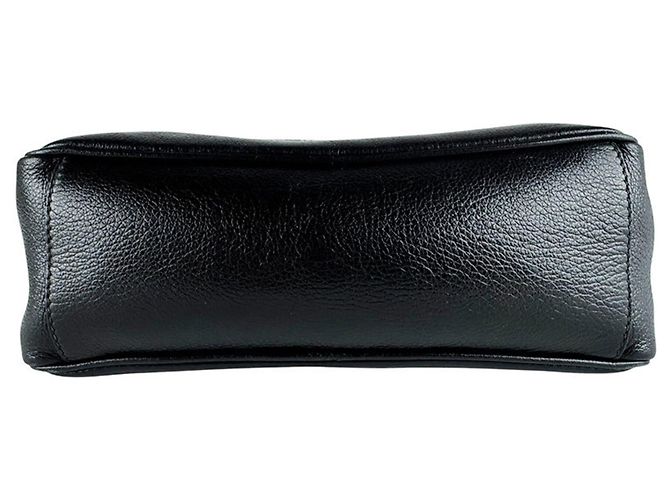 Prada Schultertasche aus schwarzem Leder - Ansicht 4