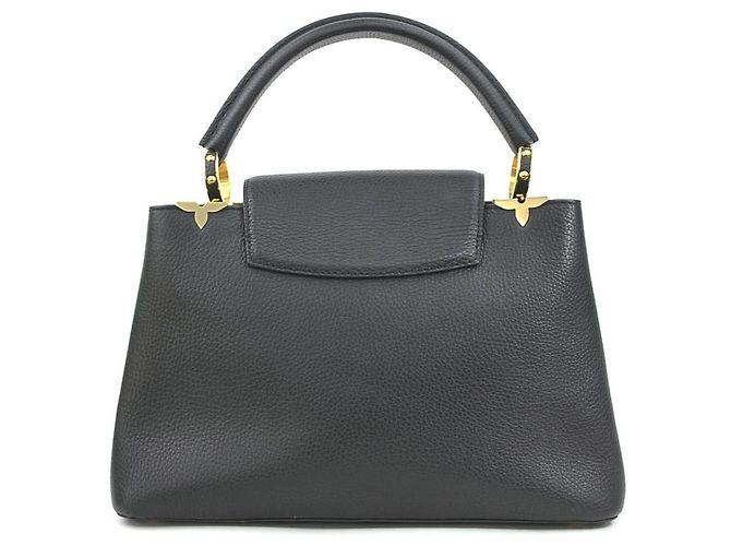 Borsa a tracolla in pelle Louis Vuitton Capucines MM Nero - vista 3