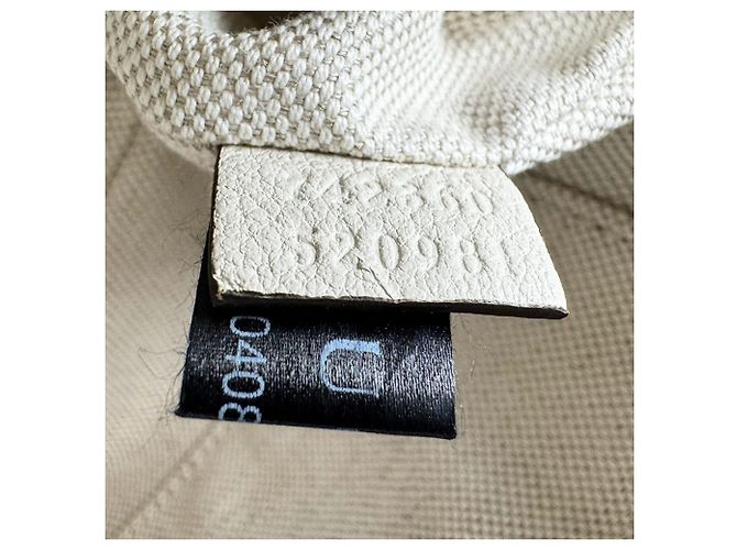 Borsa a tracolla in pelle avorio Gucci Crudo - vista 14