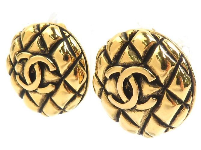 Orecchini a clip dorati Chanel D'oro - vista 2