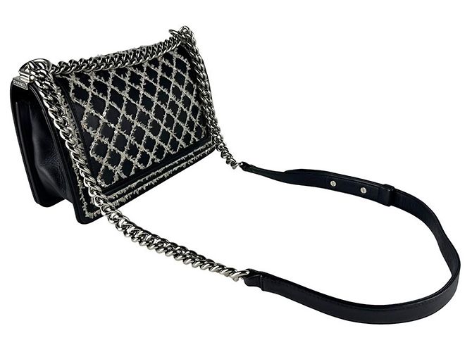 Borsa a tracolla Chanel Boy Nero Bianco - vista 9
