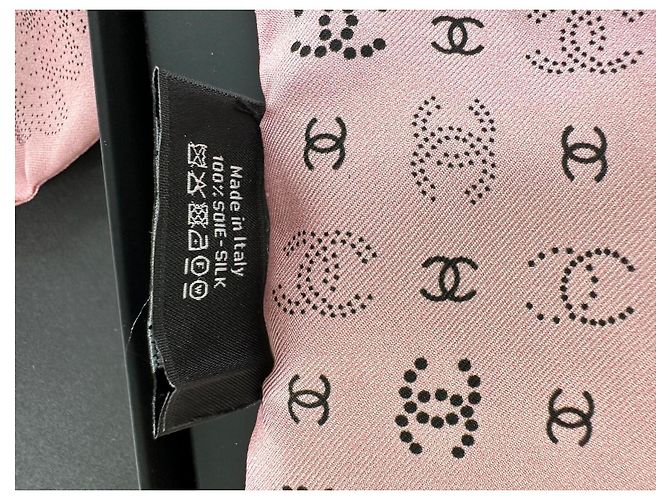 Chanel Seidentuch in Rosa mit CC-Logo Pink - Ansicht 8