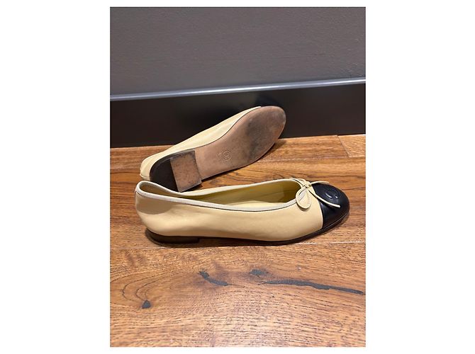 Chanel Ballerine Bicolore in Pelle - 38,5 Nero Beige - vista 8