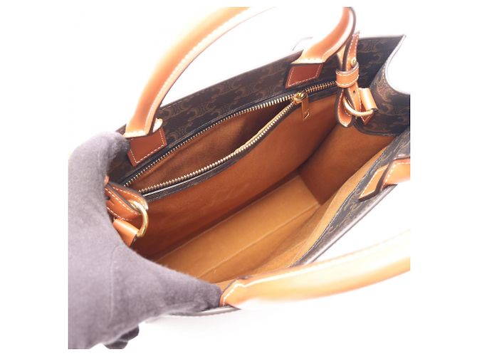 Céline Celine Small Vertical Cabas Triomphe Borsa Tote 2-Way Marrone Nero - vista 3