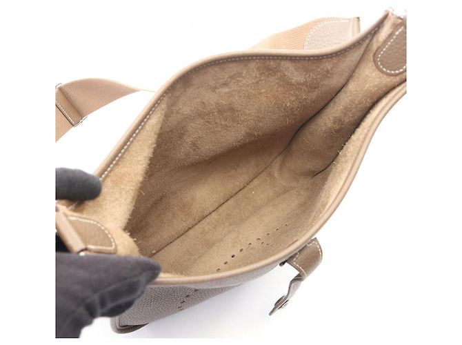 Hermès Borsa a tracolla Hermes Evelyne 3 Trois PM Marrone Taupe - vista 3
