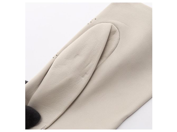 Hermès Perforierte Lederhandschuhe für Damen Weiß - Ansicht 6