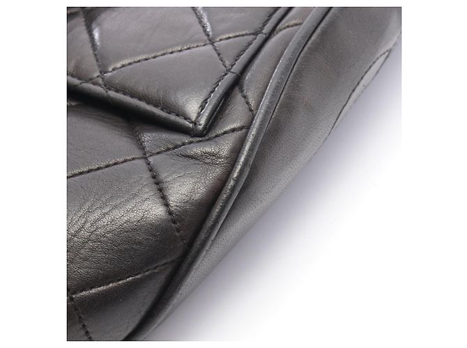 Zaino Chanel Matelassé Turnlock Chain Nero - vista 9