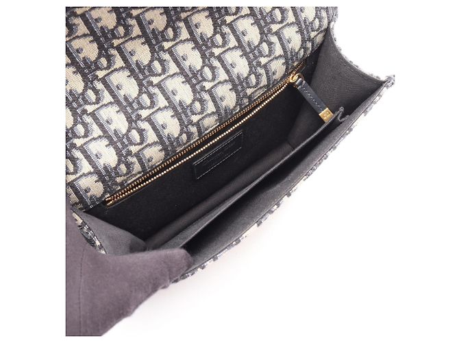 Christian Dior 30 Montaigne Oblique Shoulder Bag Beige Navy blue - view 3