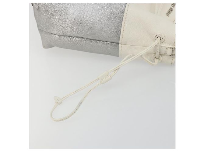 Borsa a Spalla Miu Miu in Pelle Argento Auth BA13941A - vista 17