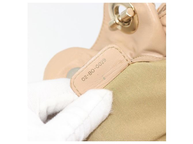 Borsa con coulisse e catena Christian Dior in pelle beige e oro Auth BA13968A D'oro - vista 12