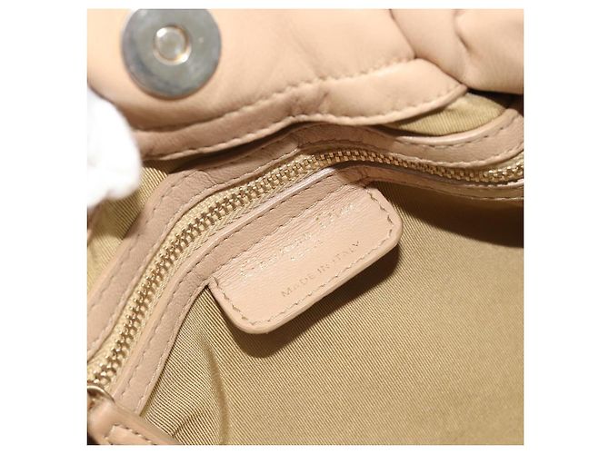 Borsa con coulisse e catena Christian Dior in pelle beige e oro Auth BA13968A D'oro - vista 17