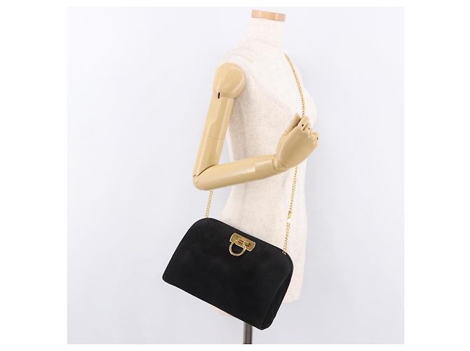 Borsa a tracolla Salvatore Ferragamo Gancini in scamosciato nero e oro Auth 191696 D'oro - vista 21