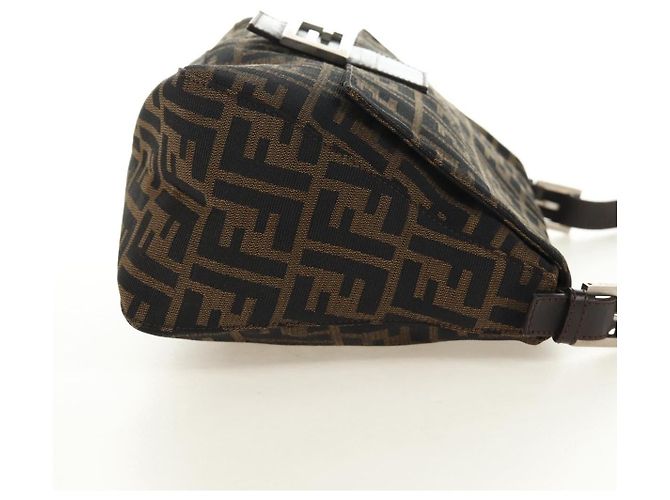 FENDI Zucca Canvas Mamma Baguette Bolsa de Ombro Preto Marrom Auth 191291SAV - vista 4