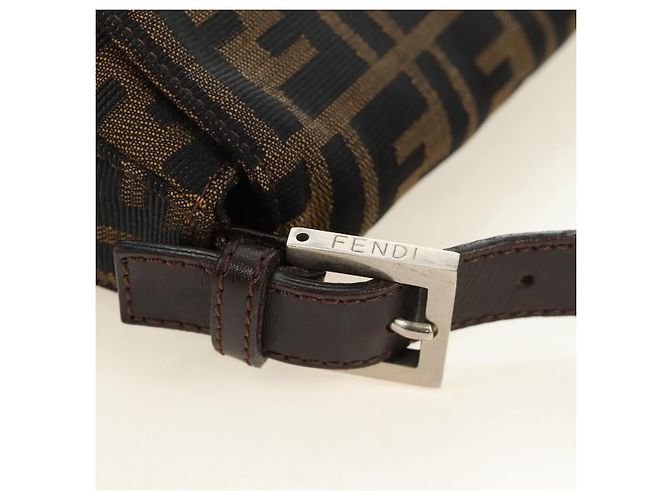 FENDI Zucca Canvas Mamma Baguette Bolsa de Ombro Preto Marrom Auth 191291SAV - vista 8
