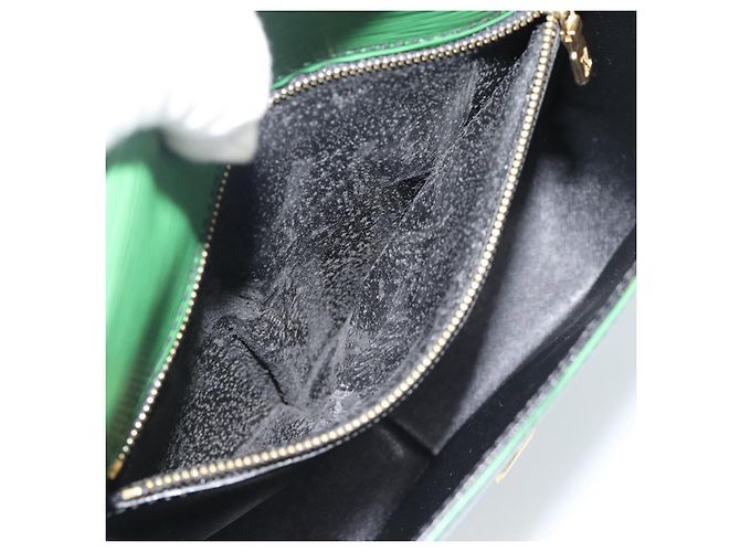 Borsa a Spalla LOUIS VUITTON Epi Saint Cloud GM Verde M52194 LV Auth 191689 - vista 10