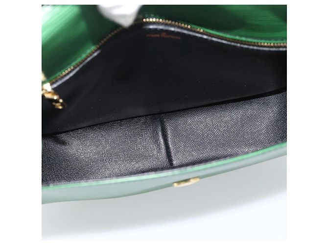 Borsa a Spalla LOUIS VUITTON Epi Saint Cloud GM Verde M52194 LV Auth 191689 - vista 9