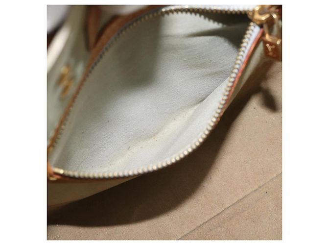 LOUIS VUITTON Monogram Vernis Reade PM Hand Bag Lavande M91220 LV Auth 190423 - vista 20