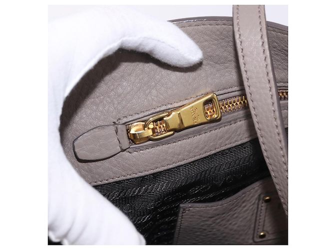 Borsa PRADA Vitterodino in pelle 2way Grigio Oro Auth BA13937V Marrone D'oro - vista 30