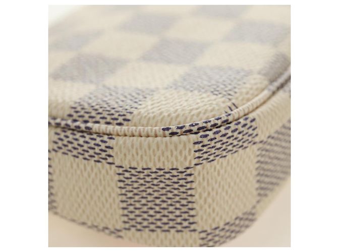 LOUIS VUITTON Damier Azur Vivienne Mini Pochette Accessoires Auth 190031SM - vista 17