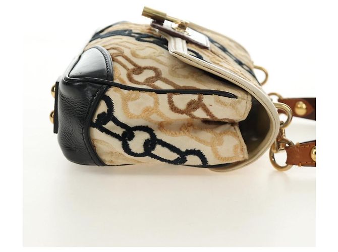 LOUIS VUITTON Pochette Lover Monogram Charm Borsa Avorio M95194 LV Auth 190047SAV Crudo - vista 4