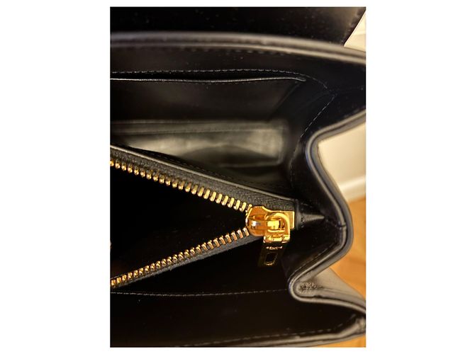 Borsa 16 Medium Céline Nera in Vitello Satinato Nero - vista 11