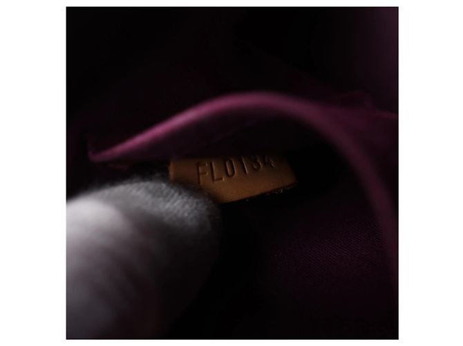 Sac à main Louis Vuitton Alma BB Monogram Vernis Violet - vue 15