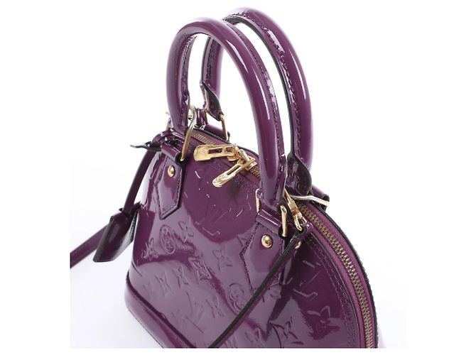 Sac à main Louis Vuitton Alma BB Monogram Vernis Violet - vue 3