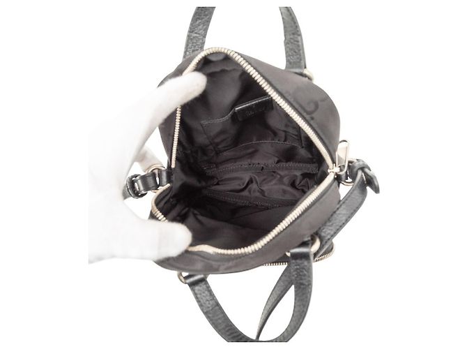 Borsa a mano e borsa a tracolla Gucci GG Nylon Off the Grid Nero - vista 4