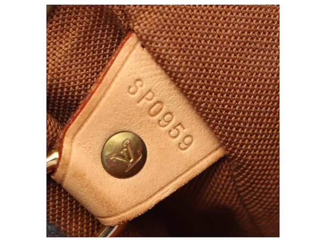 Zaino/borsa Montsouris MM Monogram Louis Vuitton Marrone - vista 5