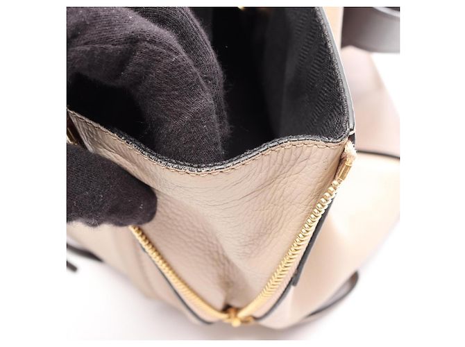 Loewe Hammock Small 2-Way Handtasche Braun Beige - Ansicht 8