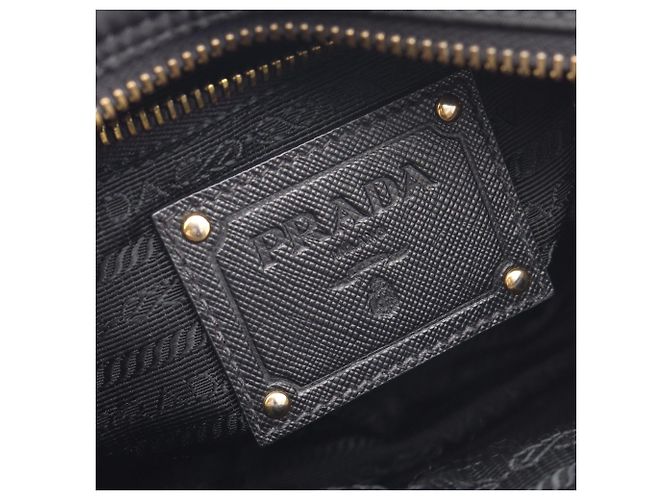 Saffiano Prada Logo Schultertasche Schwarz - vista 4