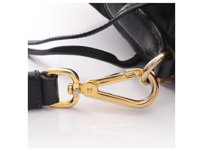 Saffiano Prada Logo Schultertasche Schwarz - vista 5