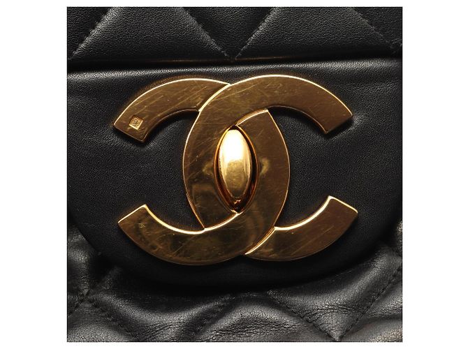 Timeless Borsa a Spalla Chanel Large Matelassé 34 Nero - vista 13
