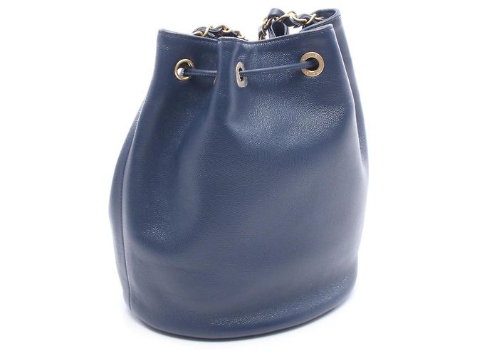 Borsa a tracolla in pelle Chanel Deauville Blu navy - vista 2